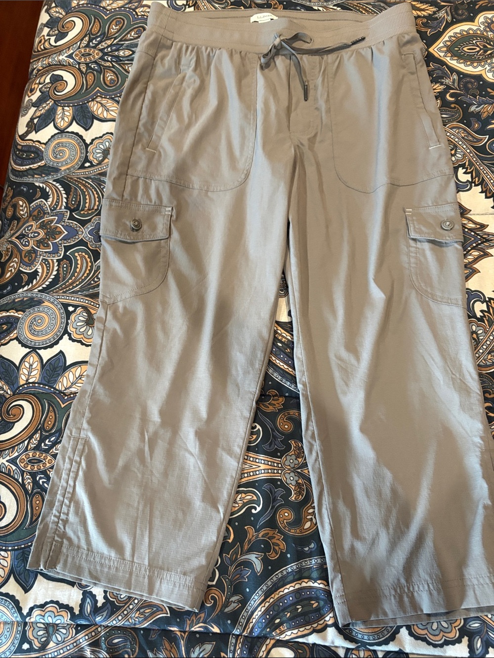 L.L. Bean Women’s Vista Crop Camp Pants - Gray Medium